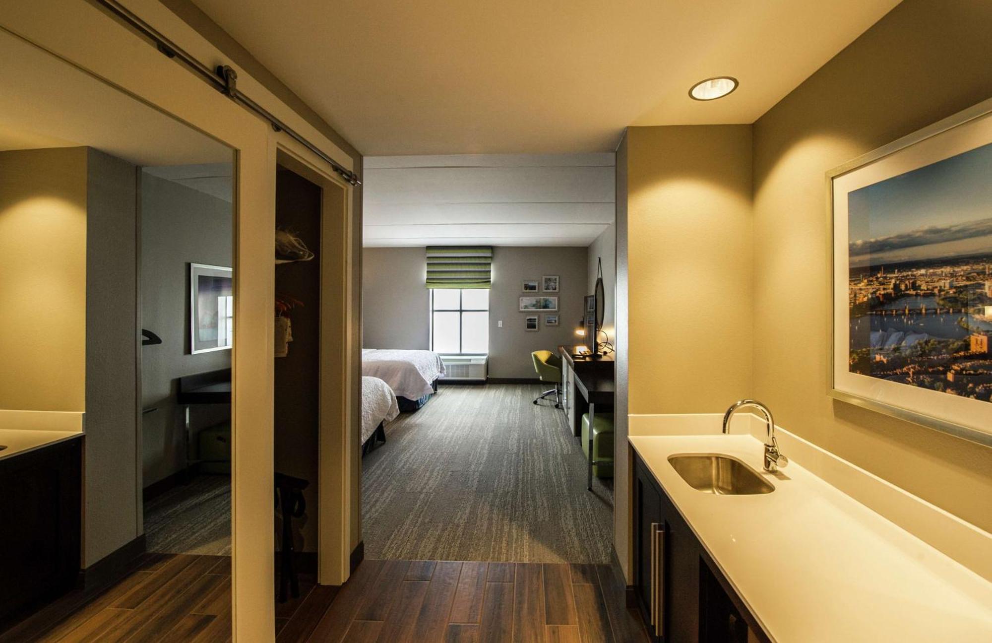 Hampton Inn & Suites/Foxborough/Mansfield Extérieur photo