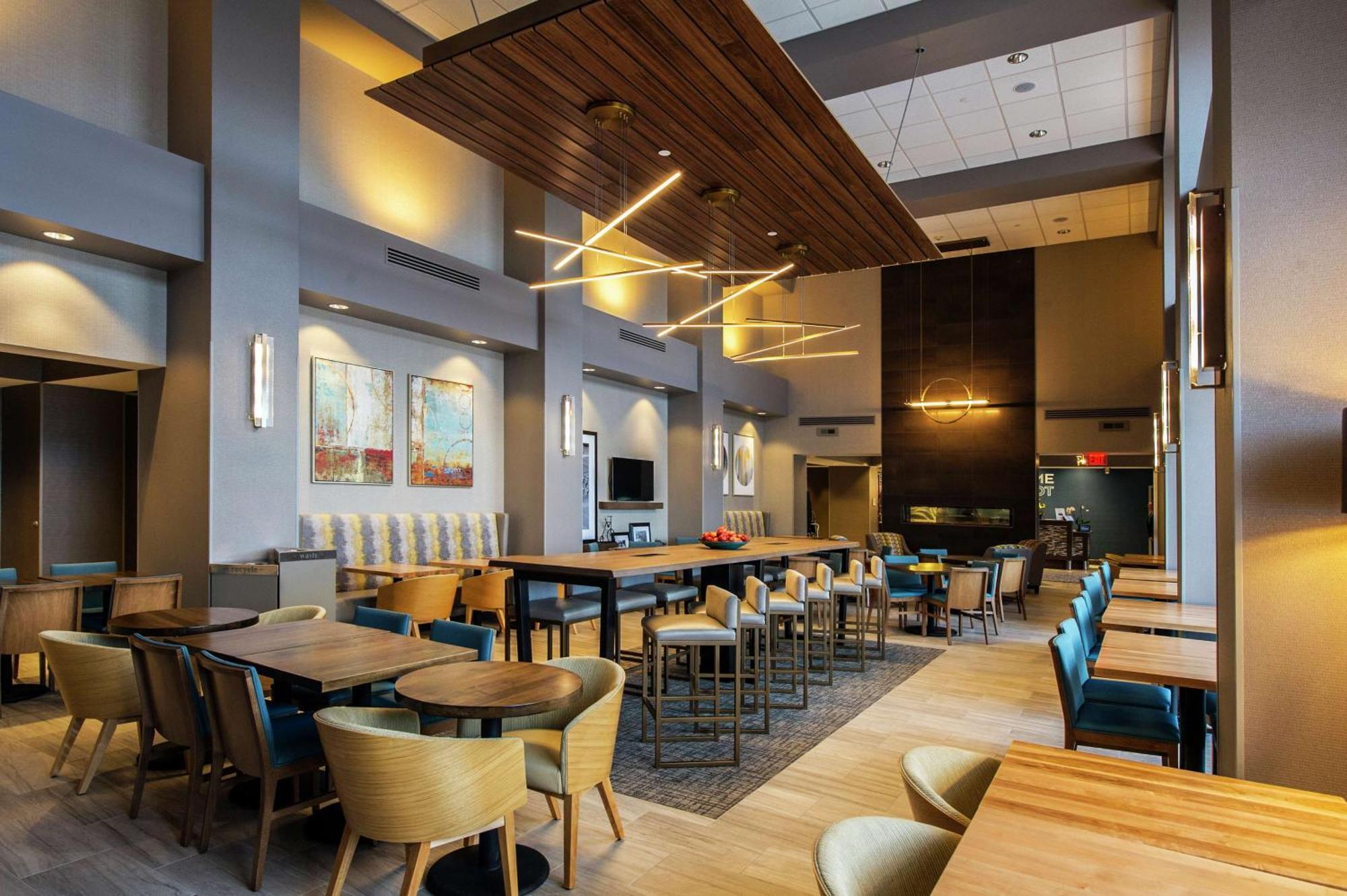 Hampton Inn & Suites/Foxborough/Mansfield Extérieur photo